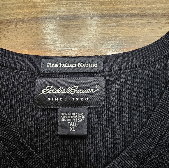 Eddie Bauer Sweater Vest Men’s Size XL Tall Black V-Neck Italian Merino Wool - Picture 3 of 8